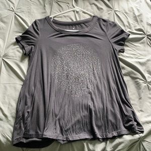 AE Soft and Sexy Graphic Flowy Top